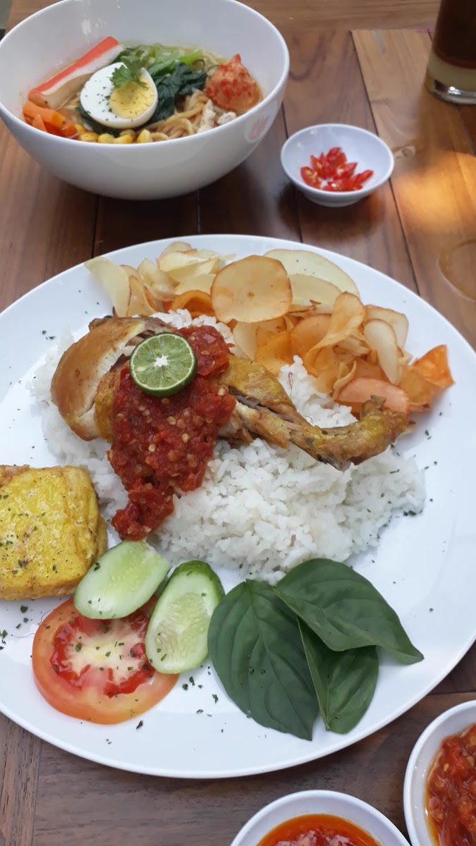 Dahari Resto-2